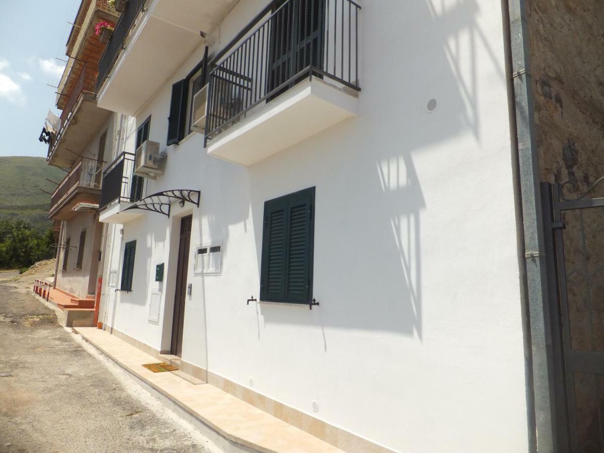 Altomuro 39 Di S.A. Formia Exterior foto